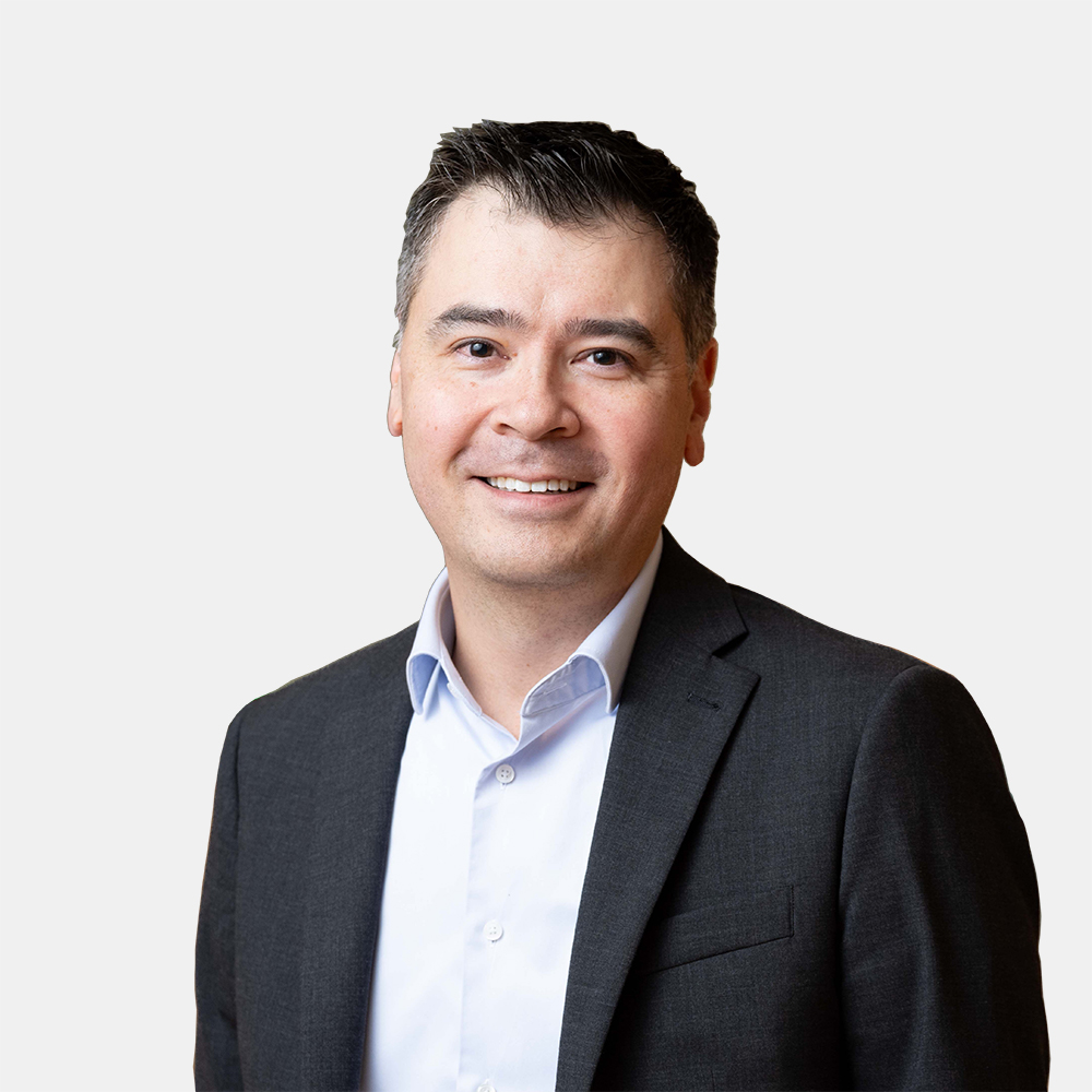 Headshot of Koichi Karasawa